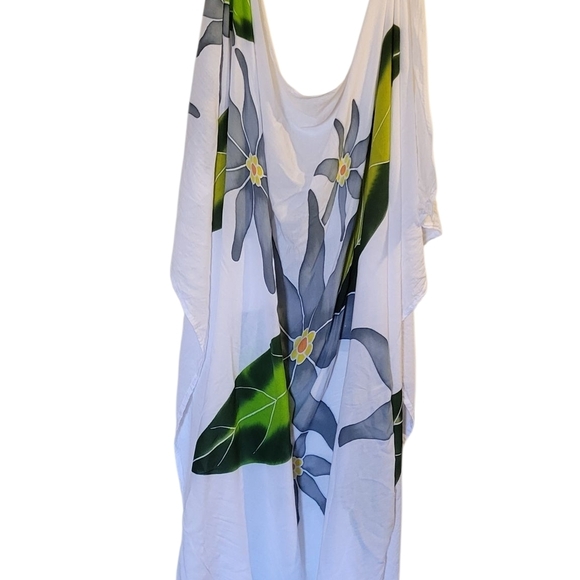 Dresses & Skirts - Floral Print Sarong OSFM